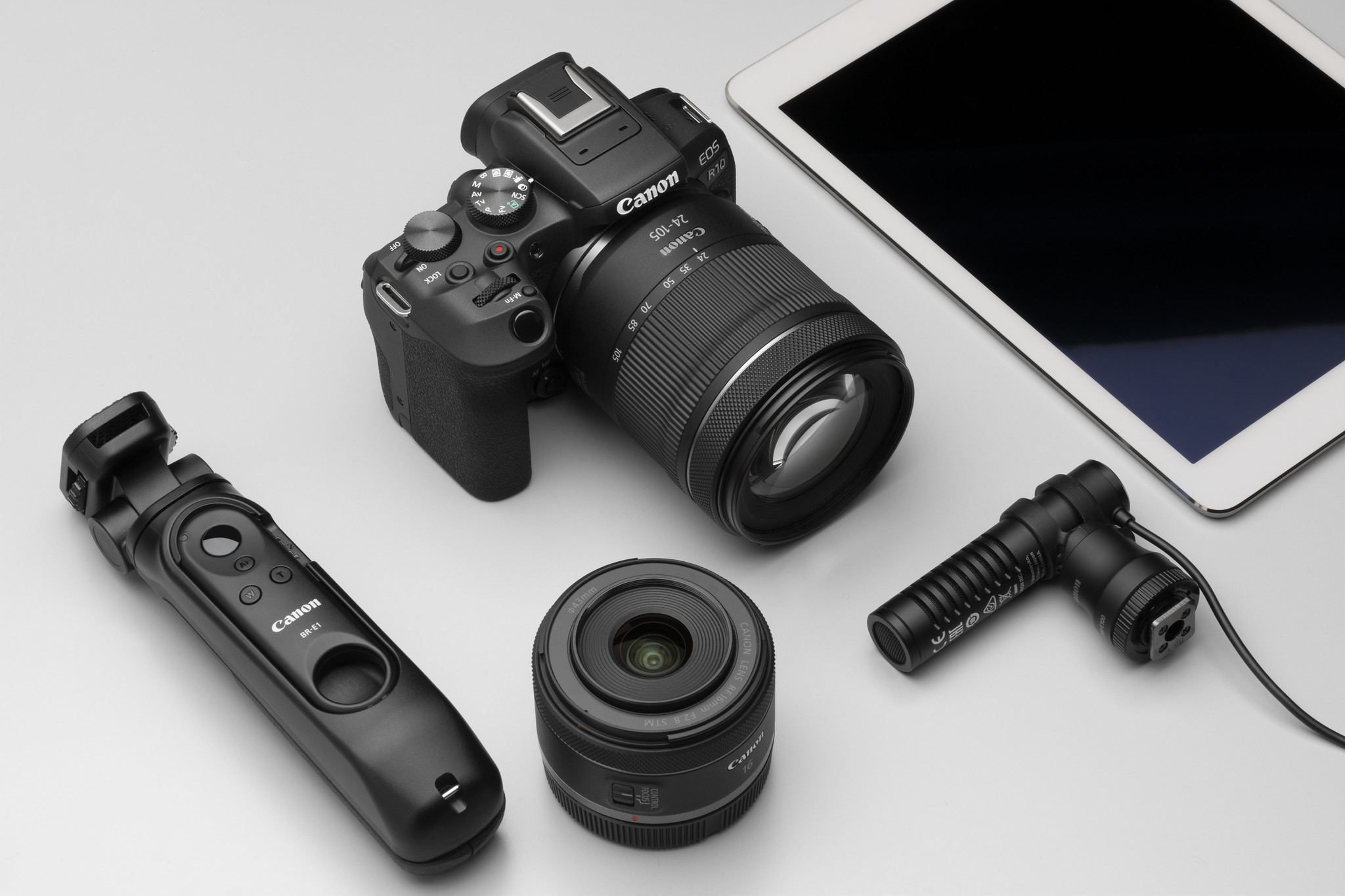 Canon EOS R10 s APS-C senzorem image-2